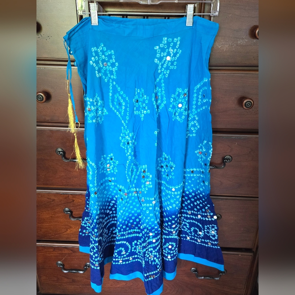 🌻NWT, Raj Blue Floral Skirt, Sz. M